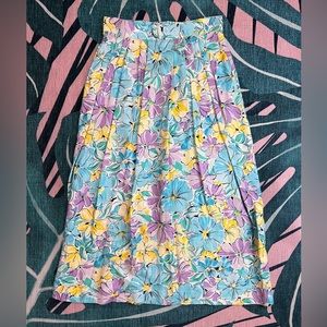 Vintage Emily St. John Floral Gathered MIDI Flared With Pockets At Knee Skirt